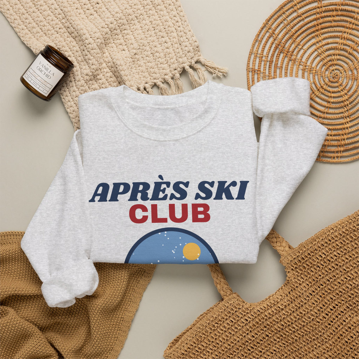 Après Ski Club Sweatshirt — Retro Mountain Ski Lodge Winter Crewneck