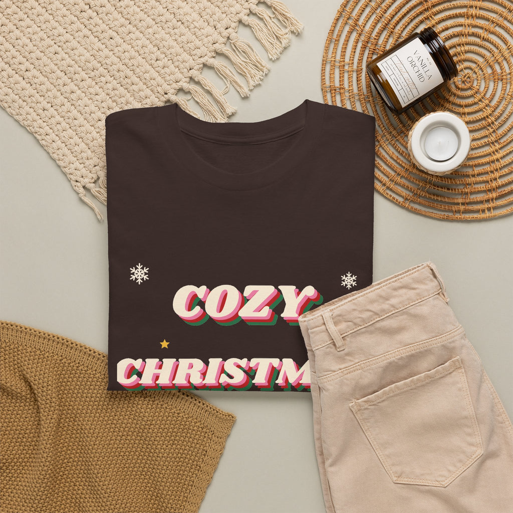 Cozy Christmas Vibes Tee — Retro 70s Groovy Holiday T-Shirt